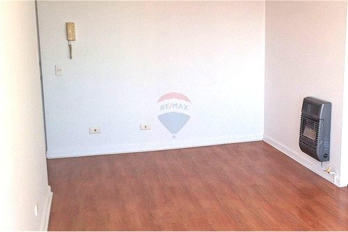 Departamento 2 Dormitorios En Condominio 7 Plazas