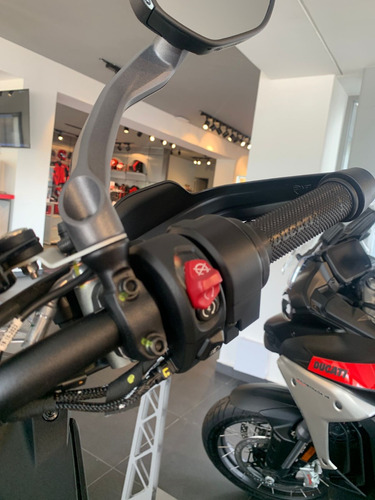 Multistrada V4 Grand Tour