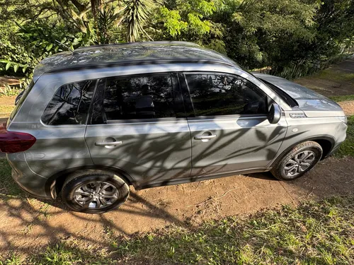 Suzuki Vitara Live 2022 Mt 4x2
