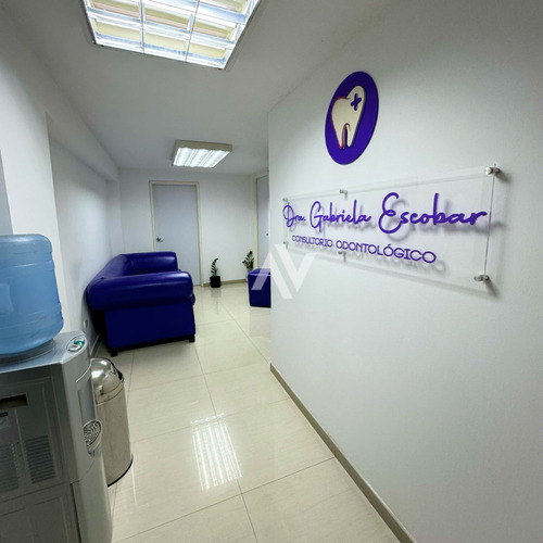 Grupo Inmobiliaria Vip Te Ofrece En Alquiler Un Consultorio Odontólogico Ubicado En Caribe - Estado La Guaira. Ref 012 - 642