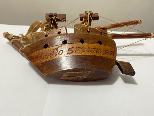 Antigo Barco A Vela Em Madeira Porto Seguro (Usado)