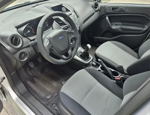 Ford Fiesta 1.6 S Sedan Mt