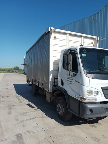 Mercedes Benz Accelo 815