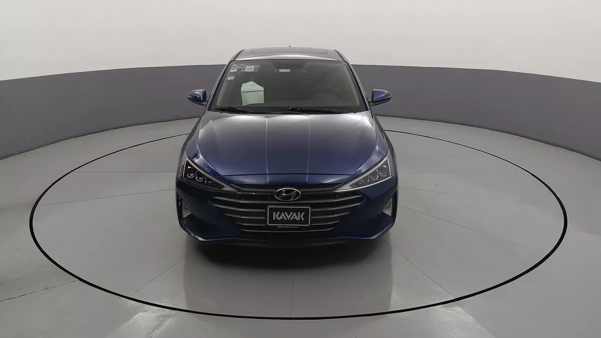 Hyundai Elantra 2.0 LIMITED TECH NAVI AUTO