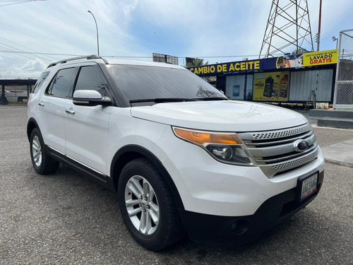 Imagen 2 de 16 de Ford Explorer