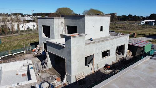 Casa A Estrenar En Arenas Chico