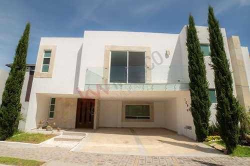 Imagen 1 de 25 de Casa En Renta En Parque De La Castellana, Lomas De Angelopolis, Puebla