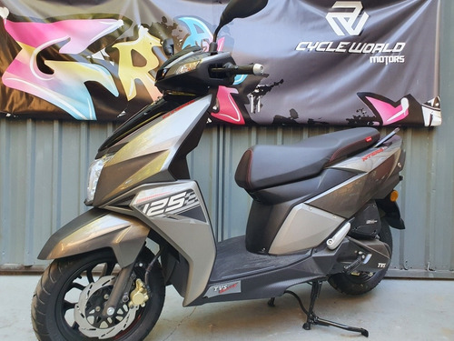 Imagen 9 de 16 de Scooter Tvs N Torq 125 Automática Cycle World Al 21/5