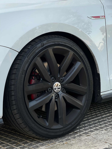 Imagen 10 de 25 de Volkswagen Vento 2018 2.0 Tsi Gli 211cv App Connect + Nav