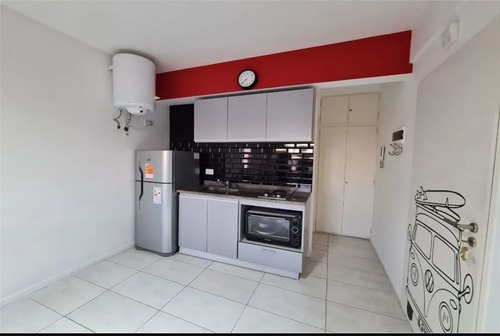Imagen 3 de 11 de Excelente Monoambiente Edificio Categoria Moderno