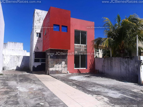 Atención Inversionistas !! Casa En Venta, Para Remodelar En Rivera Veracruzana, Alvarado $880,000.