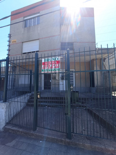 Se Alquila Apartamento 2 Dormitorios En La Uniòn