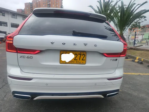 Volvo XC60 2.0 T5 Awd R-design