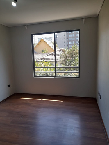 Departamento Impecable 2d1b, Ñuñoa, A Pasos Del Metro