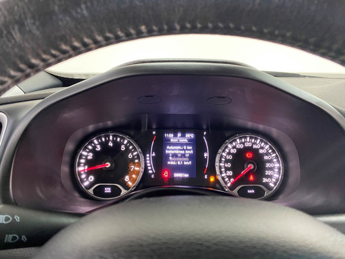 Imagem 2 de 15 de Jeep Renegade