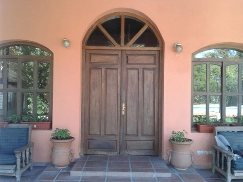 Imagen 4 de 12 de Venta En Bloque De Casaquinta Con 4 Duplex Parque Leloir