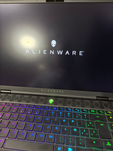Laptop Alienware M16 R2 Negro 64gb De Ram Windows 11 Dark Moon (Usado)