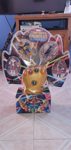 Marvel Universe Comic Con Guantelete Del Infinito (Usado)