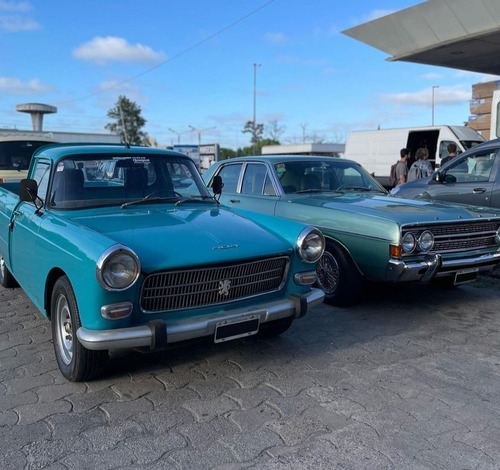 Imagen 3 de 9 de Peugeot 404 Pickup