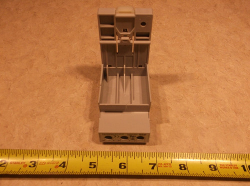 Allen Bradley 193-epm1 Overload Relay Adapter, C0212 Ccy