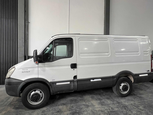 Iveco Daily 3.0 Furgon 40s14 H1 136cv 8m3 3000