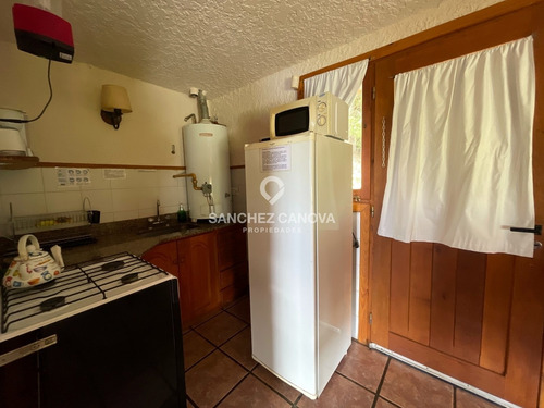Imagen 25 de 30 de Turístico Cabaña En Venta En Bariloche, Patagonia, Argentina