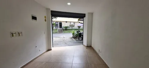 Locales En Arriendo Santa Monica 1190-647