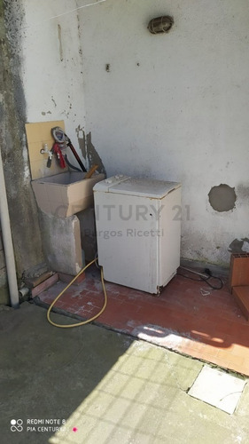20 E/ 36 Y 37. Ph De 1 Dormitorio En Venta La Plata