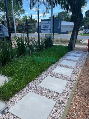Venta Casa, Shangrilá Sur A Estrenar De 3 Dor Y 2 Baños.