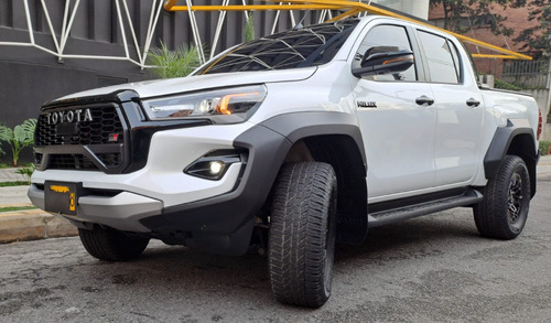 Toyota Hilux Gr