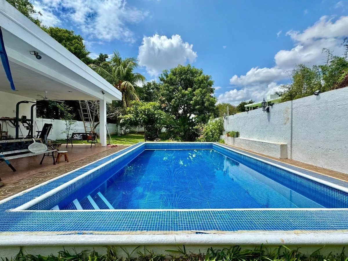 Casa En Venta En El Centro De Merida, Santiago