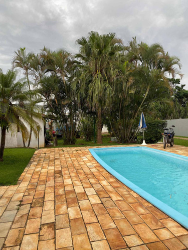 Imagem 3 de 13 de Chácara Com Piscina E 3 Suites - 1000m2
