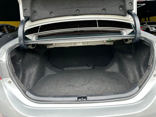 Toyota Corolla 2.0 16v Xei Flex Multi-drive S 4p