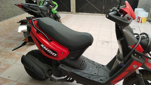 Todos Sus Servicios En Italia, Como Nueva, Se Usó Muy Poco