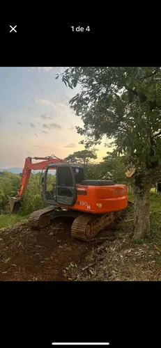 Vendo O Permuto Excavadora Hitachi