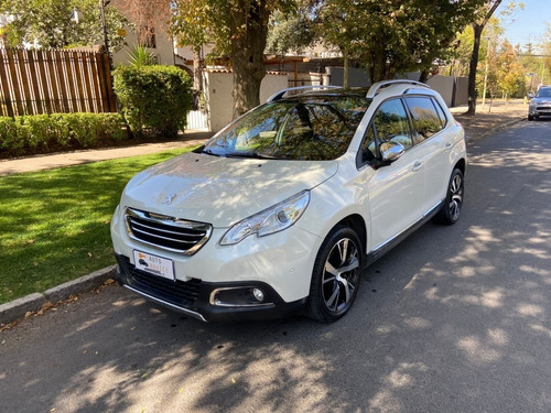 Imagen 2 de 15 de Peugeot 2008 Premier 1
