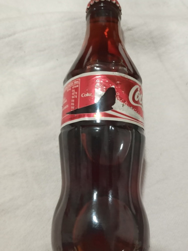 Botella De Coca Cola Sin Abrir Inglaterra Año 2013 200 Ml (Usado)