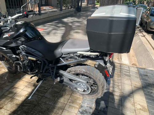 Triumph Tiger 800