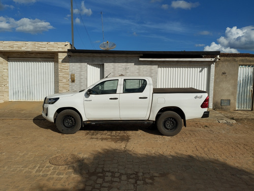 Toyota Hilux 2.8 Std Power Pack Cab. Dupla 4x4 Tdi 4p