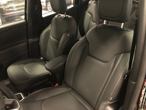 Imagem 10 de 15 de Jeep Renegade 1.3 T270 Turbo Flex Longitude At6