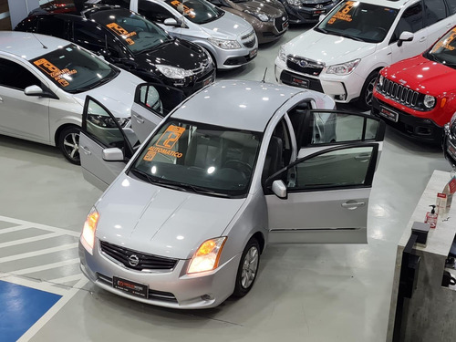 Imagem 6 de 15 de Nissan Sentra 2.0 Flex Fuel 16v Aut. - 2012