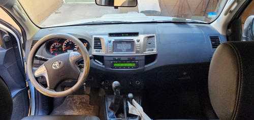 Toyota Hilux 3.0 Cd Srv Cuero 171cv 4x4