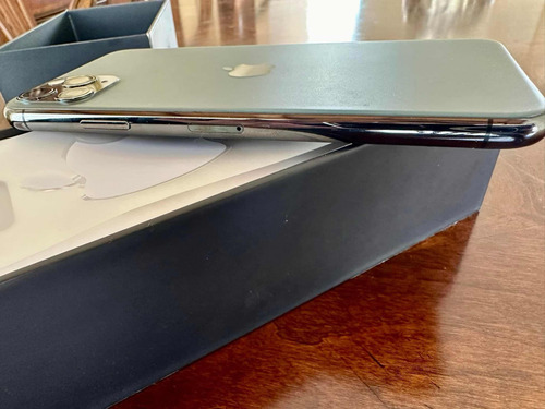 iPhone 11 Pro Max Negro De 64gb Excelentes Condiciones (Usado)
