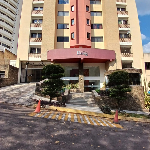 Apartamento En  La Urbanizacion  El Parral Wlm-inp