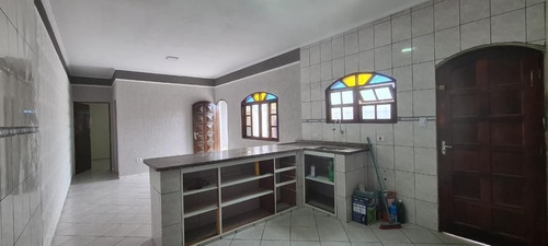Imagem 9 de 13 de Linda Casa Pertinho Da Praia. Venha Conferir.
