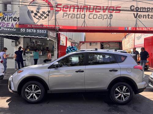 Toyota RAV4 2.5 Le At