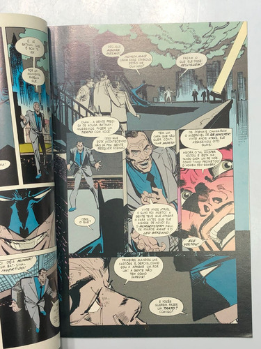 5 Hqs Um Conto De Batman Minissérie Completa Em 5 Edições (Usado)