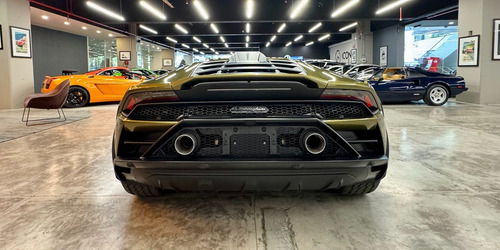 Lamborghini Huracán 5.2 Sterrato