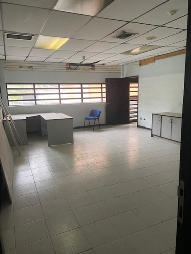 Imagen 19 de 24 de Se Vende Galpon Industrial 2422m²t-1753m²c-5 Ofc+20p.trabajo+10b+50p+p.electrica-guaicay-es