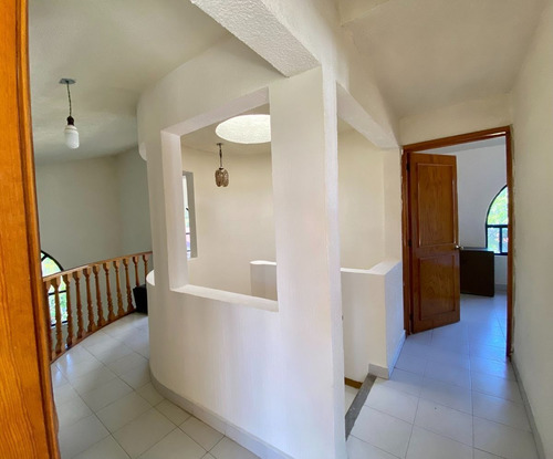 Imagen 15 de 30 de Vendo Casa En Fraccionamiento, Amplio Jardín, Oaxtepec, Enfr